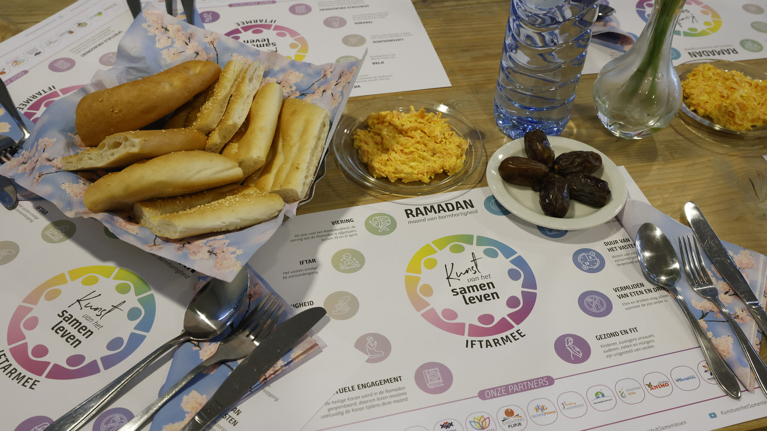 070325-iftar-eemnes-01